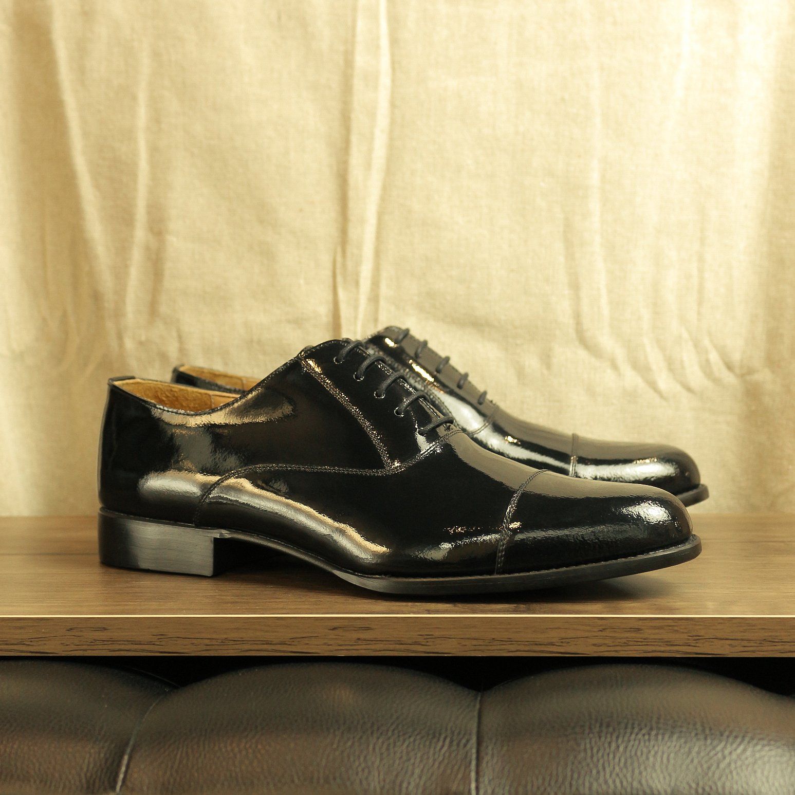 BEIGE LABEL- TUXEDO - GIÀY CAPTOE OXFORD DA BÓNG PATENT - ĐẶT ĐÓNG